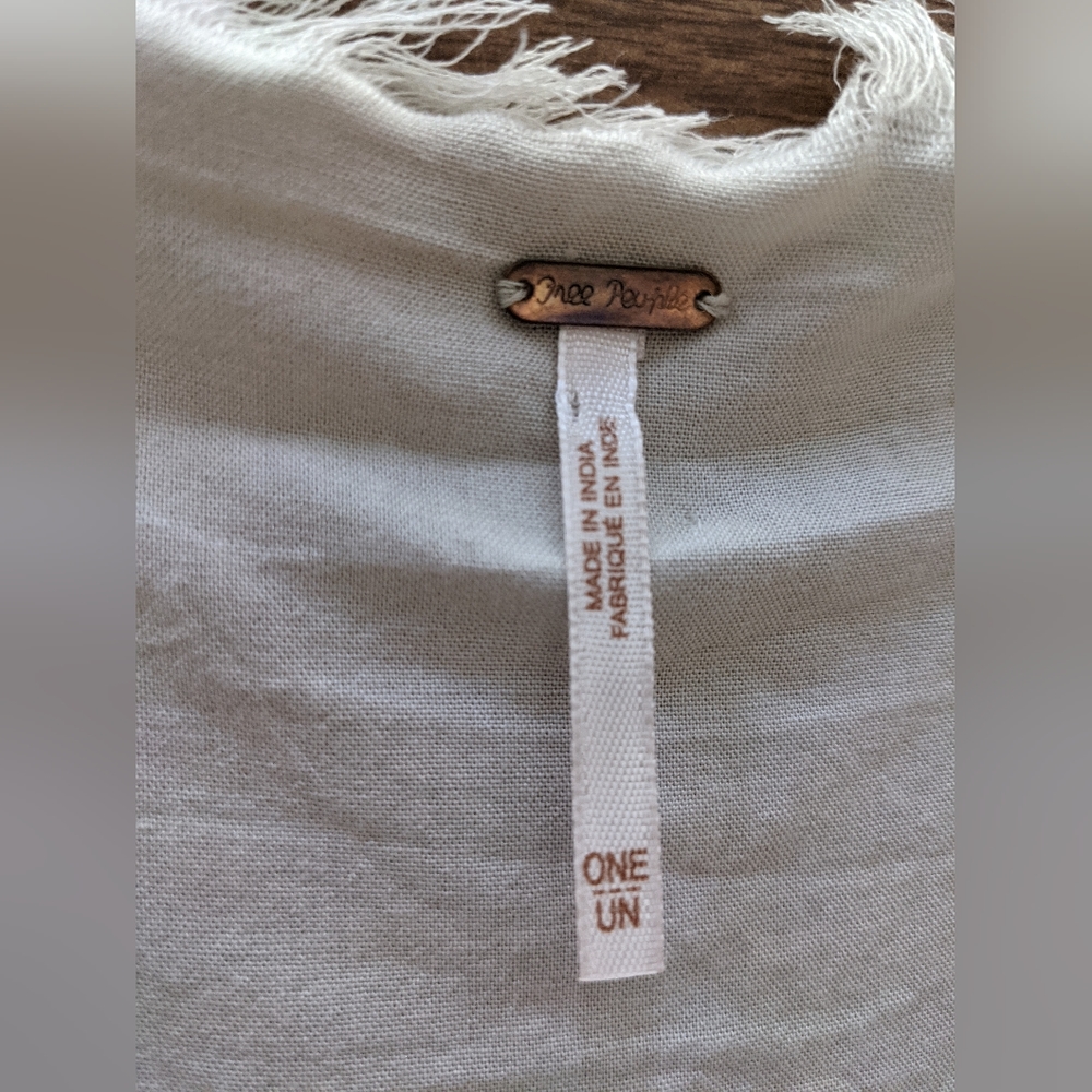 Free People OS shrug - Picture 5 of 7